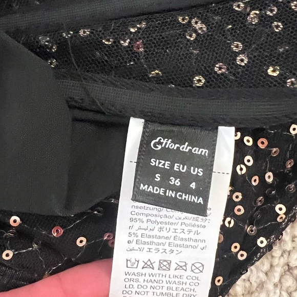 Black Sequin Crop Top. Gold sequins. Lined cups with sheer bodice with boning - Picture 9 of 9